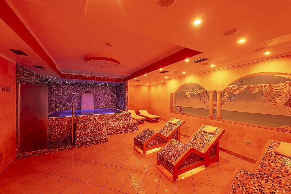 Hotel Sogno Del Benaco Лімоне-суль-Гарда Екстер'єр фото