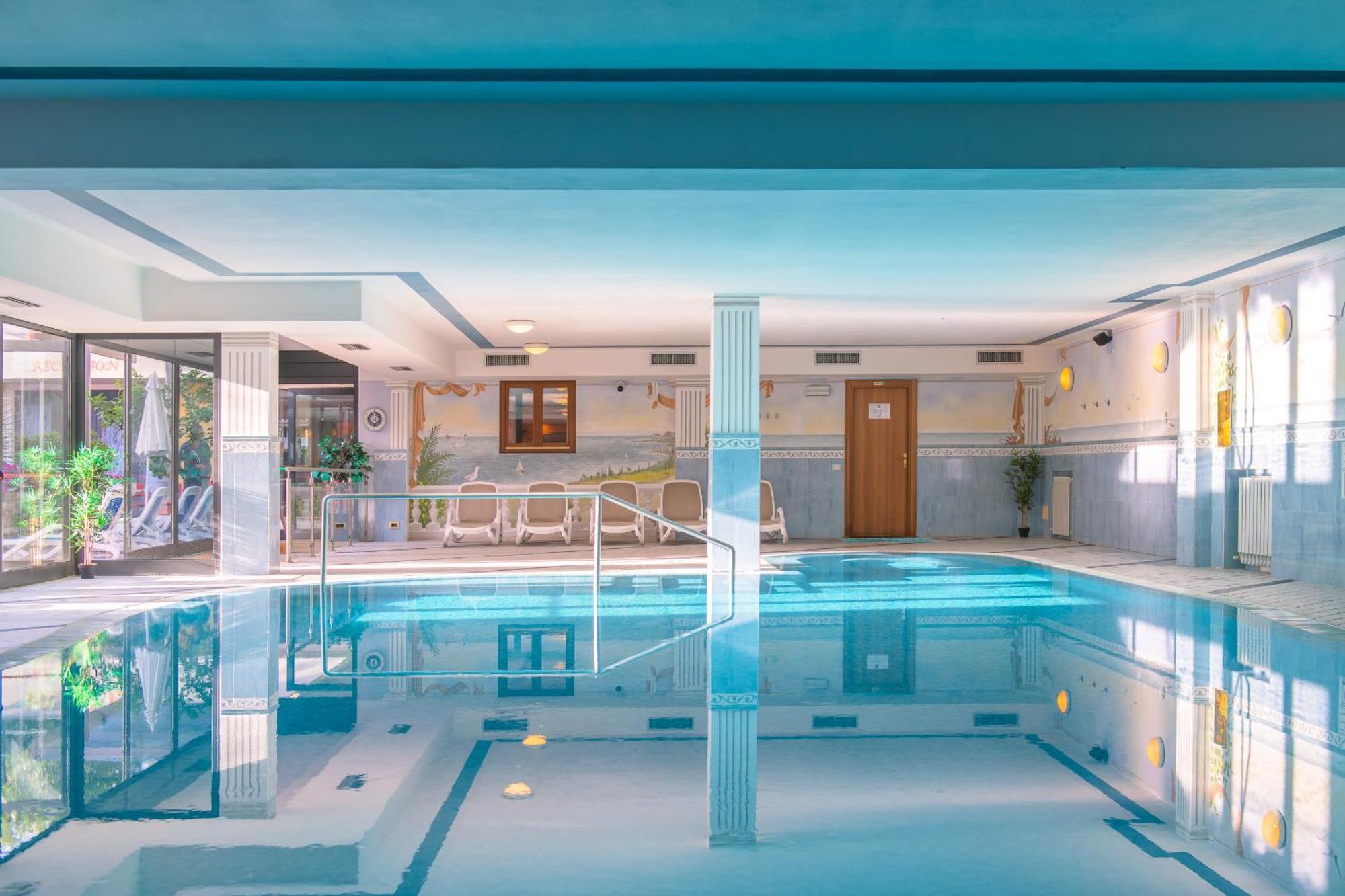 Hotel Sogno Del Benaco Лімоне-суль-Гарда Екстер'єр фото