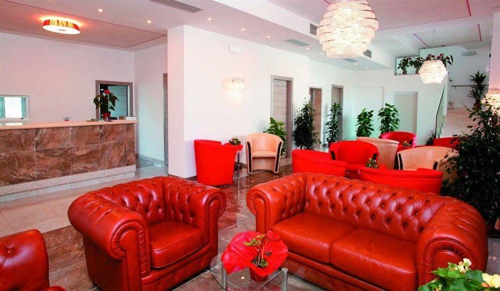 Hotel Sogno Del Benaco Лімоне-суль-Гарда Екстер'єр фото
